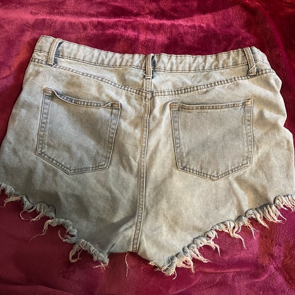 target shorts “wild fable” size 18 - Picture 2 of 2